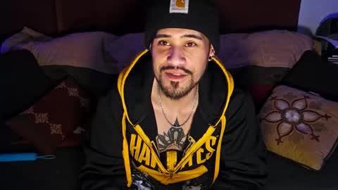 Snapshot of brownboyt chatting on 14, 12, 2025 brownboyt online show from 14, 12, 2025