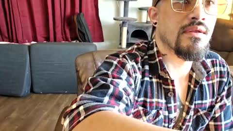 Snapshot of brownboyt chatting on 25, 3, 2026 brownboyt online show from 25, 3, 2026