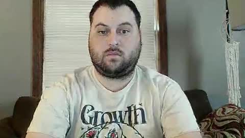 browncouchbear online show from 22, 3, 2026