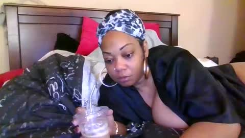 brownroundrenee online show from 3, 12, 2025