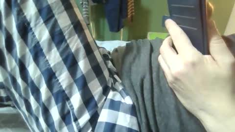 Snapshot of brtbrlss chatting on 13, 5, 2026 brtbrlss online show from 13, 5, 2026