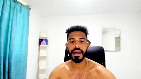 Snapshot of bruce_1111 chatting on 13, 10, 2025 bruce_1111 online show from 13, 10, 2025