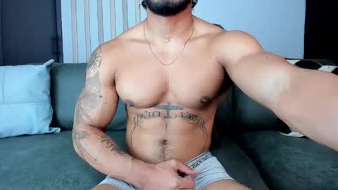 Snapshot of bruce_roldan chatting on 18, 5, 2026 bruce roldan online show from 18, 5, 2026