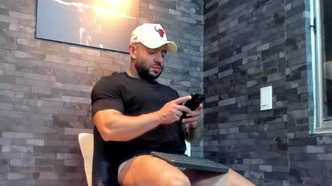 brucedallas online show from 14, 2, 2026