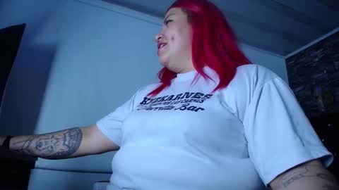 Bruja SCarlata online show from 25, 2, 2025