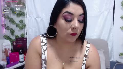 Snapshot of brunaroyale chatting on 28, 2, 2026 Bruna royale online show from 28, 2, 2026