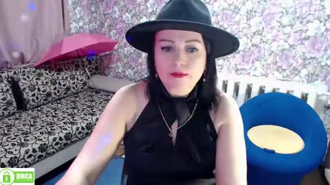 Snapshot of brunette7786 chatting on 12, 12, 2024 Julia online show from 12, 12, 2024