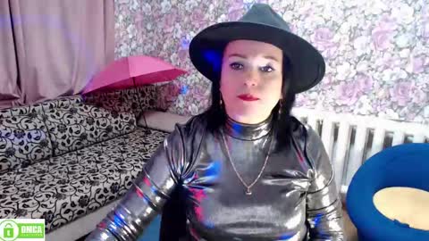 Snapshot of brunette7786 chatting on 12, 1, 2025 Julia online show from 12, 1, 2025