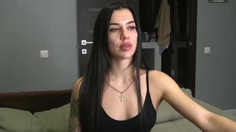 Snapshot of brunette_from_the_moon chatting on 29, 12, 2024 Alice online show from 29, 12, 2024