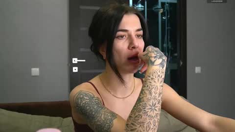 Snapshot of brunette_from_the_moon chatting on 16, 2, 2025 Alice online show from 16, 2, 2025