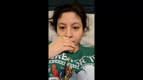 Snapshot of brunettedoll100 chatting on 11, 1, 2026 brunettedoll100 online show from 11, 1, 2026