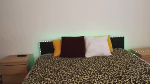 Ellis online show from 26, 1, 2025