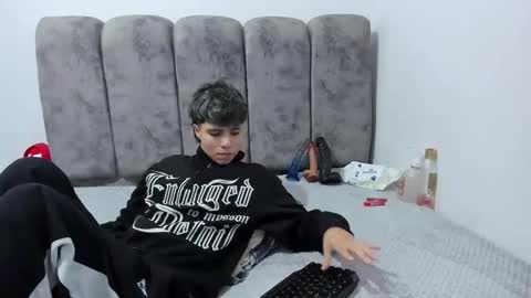 Snapshot of bruno_cruz chatting on 24, 5, 2026 Bruno Cruz online show from 24, 5, 2026
