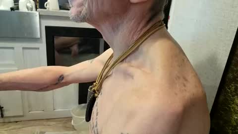 Snapshot of brushsquach chatting on 13, 1, 2026 Steve... aka SkinnieDippin aka TimberTramp online show from 13, 1, 2026