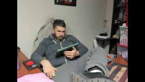 Snapshot of brutalmaster1983 chatting on 29, 3, 2026 BRUTALMASTER1983 online show from 29, 3, 2026