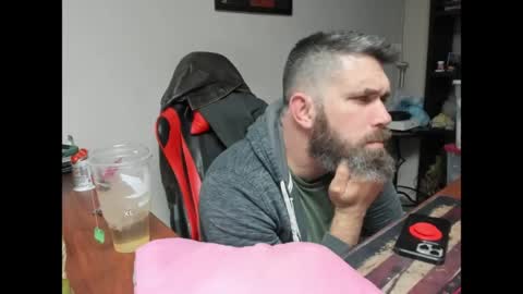 Snapshot of brutalmaster1983 chatting on 8, 4, 2026 BRUTALMASTER1983 online show from 8, 4, 2026