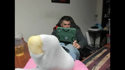 Snapshot of brutalmaster1983 chatting on 9, 4, 2026 BRUTALMASTER1983 online show from 9, 4, 2026