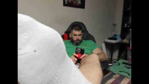 Snapshot of brutalmaster1983 chatting on 10, 4, 2026 BRUTALMASTER1983 online show from 10, 4, 2026