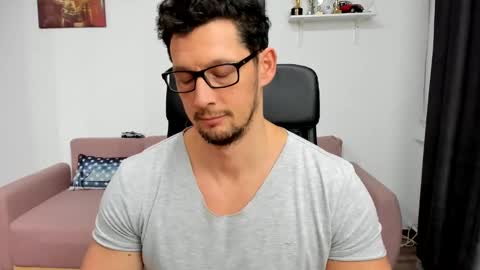 Brutus K online show from 6, 1, 2025