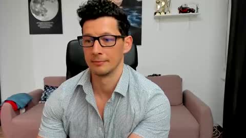 Brutus K online show from 7, 3, 2025