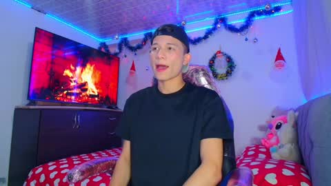 Snapshot of bryam_hot chatting on 7, 12, 2024 BRYAM INDEPENDENT MODEL online show from 7, 12, 2024