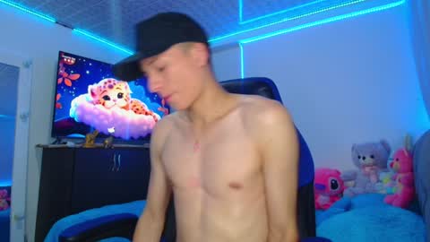 Snapshot of bryam_hot chatting on 23, 1, 2025 BRYAM INDEPENDENT MODEL online show from 23, 1, 2025