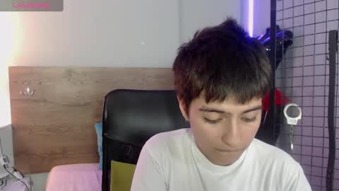 Snapshot of bryce_evans chatting on 17, 12, 2024 B R Y C E online show from 17, 12, 2024