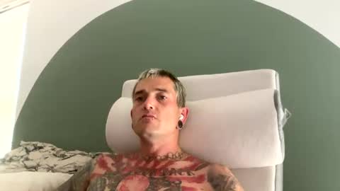 Snapshot of bryjybxxx chatting on 20, 10, 2025 bryjybxxx online show from 20, 10, 2025