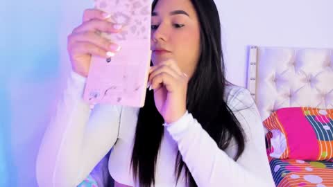 Snapshot of bryonny_ chatting on 3, 2, 2025 Carly online show from 3, 2, 2025