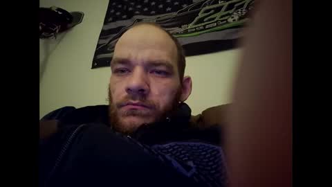 Snapshot of btown3095 chatting on 25, 2, 2026 btown3095 online show from 25, 2, 2026