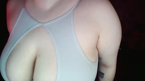 Snapshot of bubble_bambam chatting on 6, 2, 2025 Nancy 3 online show from 6, 2, 2025