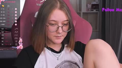 Snapshot of bubble_bunny chatting on 28, 12, 2024 Ruby online show from 28, 12, 2024