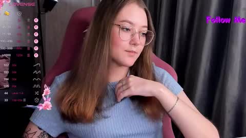 Snapshot of bubble_bunny chatting on 27, 11, 2025 Ruby online show from 27, 11, 2025