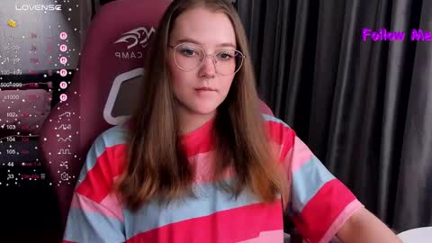 Snapshot of bubble_bunny chatting on 19, 12, 2025 Ruby online show from 19, 12, 2025