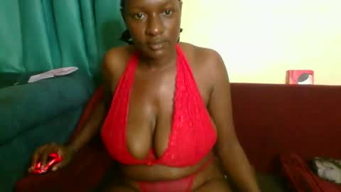 Snapshot of bubblie_bae chatting on 4, 11, 2025 Bobbie online show from 4, 11, 2025