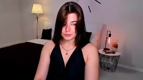 Snapshot of buckssbunny chatting on 7, 7, 2026 Ari online show from 7, 7, 2026
