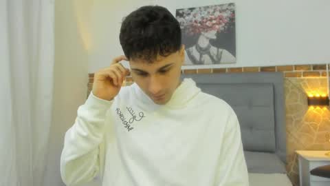 Buddy Whitte online show from 12, 2, 2025