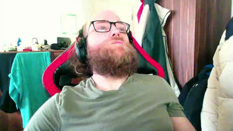 Snapshot of buhalteris chatting on 4, 6, 2026 Lukas online show from 4, 6, 2026