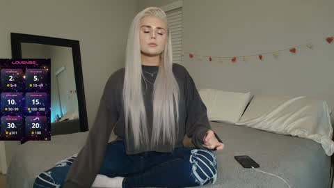 buitifulblonde online show from 18, 1, 2025