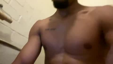 Snapshot of bulaboy27 chatting on 23, 2, 2025 meaty man online show from 23, 2, 2025