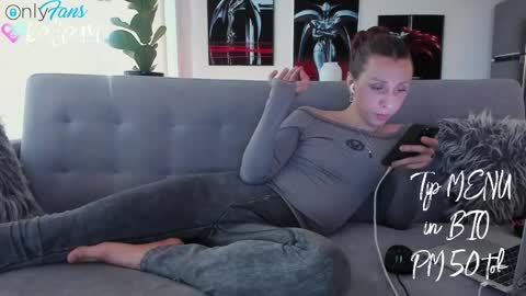 Ivan online show from 5, 4, 2026