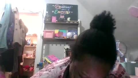 Snapshot of bumpylumpybbw chatting on 4, 1, 2025 bumpylumpybbw online show from 4, 1, 2025