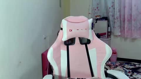 Snapshot of bunny_flower18 chatting on 23, 2, 2025 bunny_flower18 online show from 23, 2, 2025