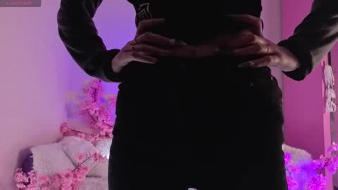 Kira online show from 3, 4, 2026