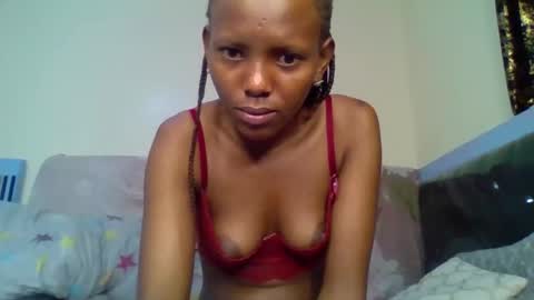 bunnydiva_ online show from 24, 11, 2025