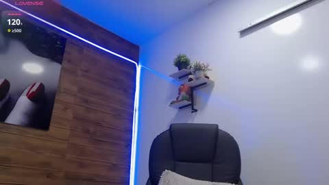 Snapshot of bunnyebony1 chatting on 2, 3, 2025 Ashlye online show from 2, 3, 2025