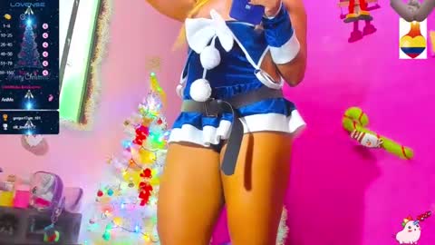 Snapshot of bunnygirl98 chatting on 20, 12, 2024 BARBYCHOCOLAT online show from 20, 12, 2024