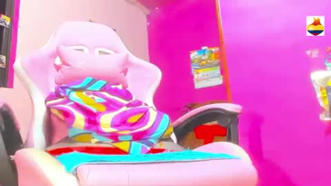 Snapshot of bunnygirl98 chatting on 27, 9, 2025 BARBYCHOCOLAT online show from 27, 9, 2025