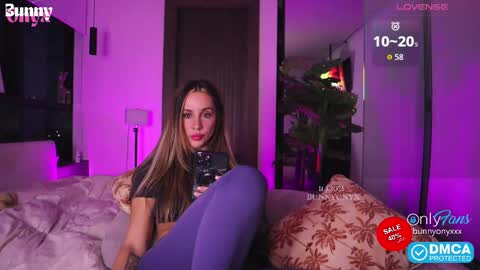 Snapshot of bunnyonyx chatting on 3, 11, 2025 Stephanie Next stream TUESDAY 6pm PDT online show from 3, 11, 2025