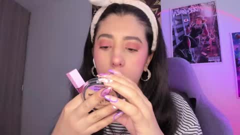 Snapshot of bunnyy09 chatting on 11, 2, 2025 Jess online show from 11, 2, 2025